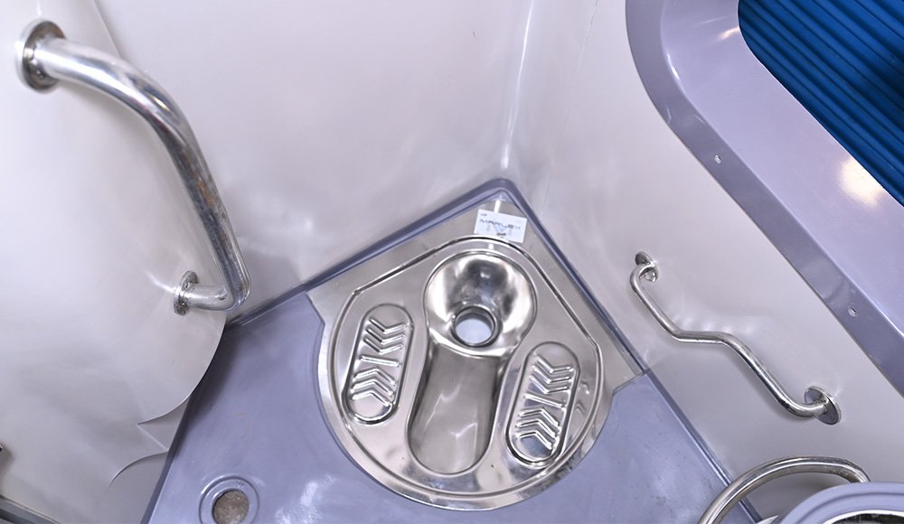 frp lavatory module 1